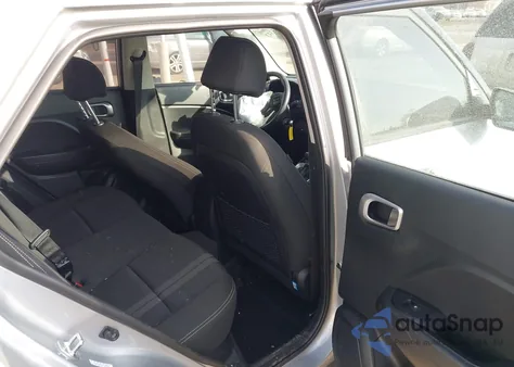 2022 Hyundai Venue Sel from USA, damaged, VIN KMHRC8A37NU199551